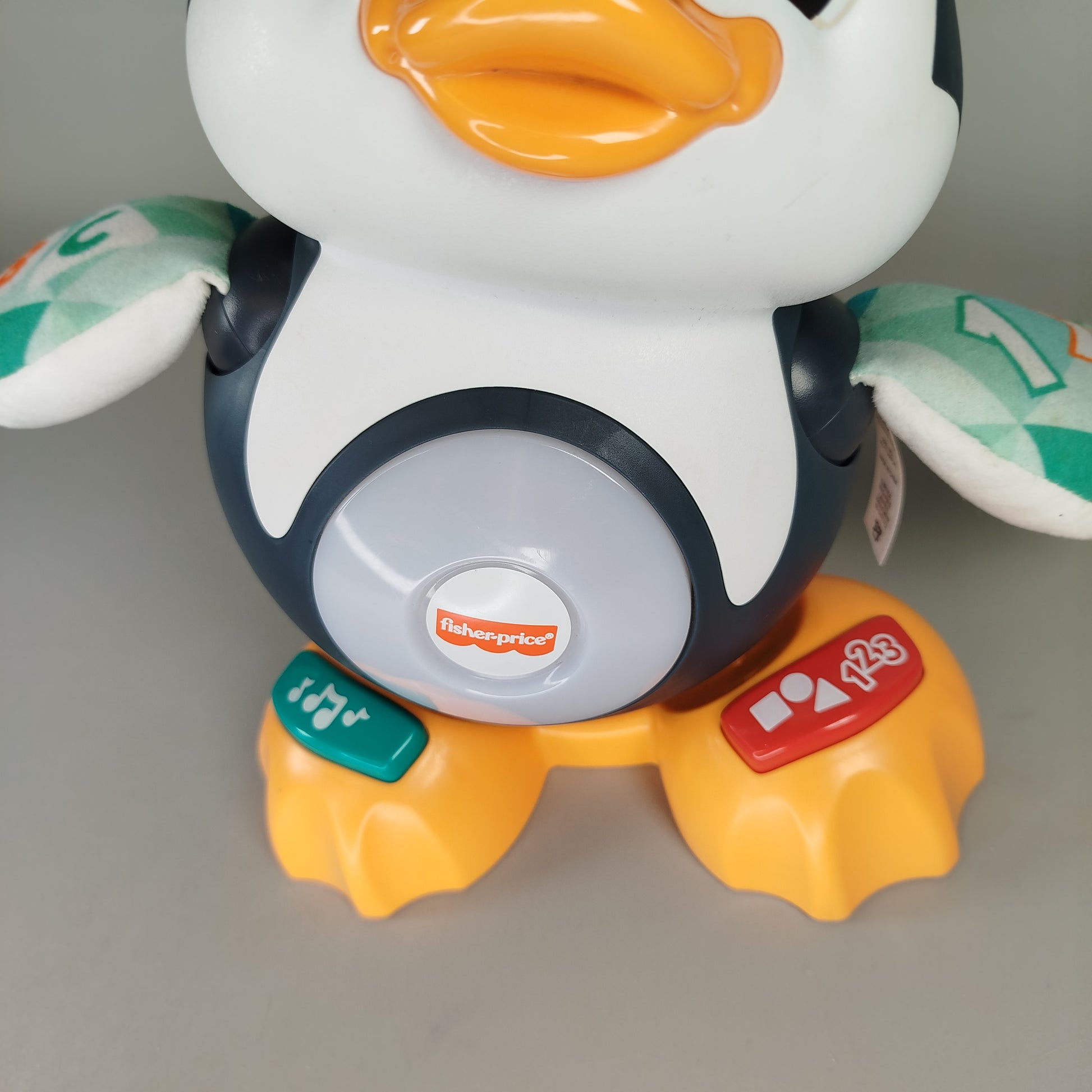 Fisher-Price Interaktives Musik Pinguin Spielzeug, gut erhalten
