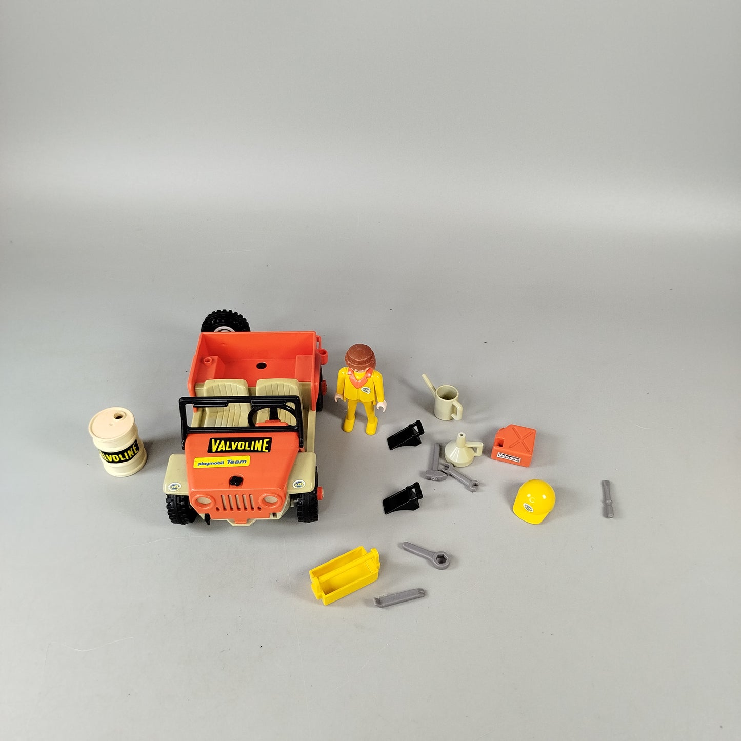 Playmobil Werkstatt & Rennteam – Fahrzeug-Set mit Figur & Zubehör