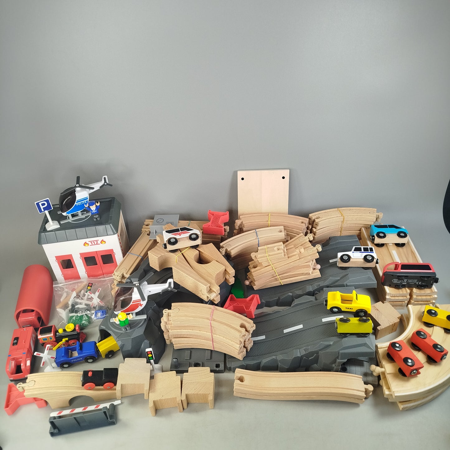 Bundle Bahn & Straßen Fahrzeuge Stadtset