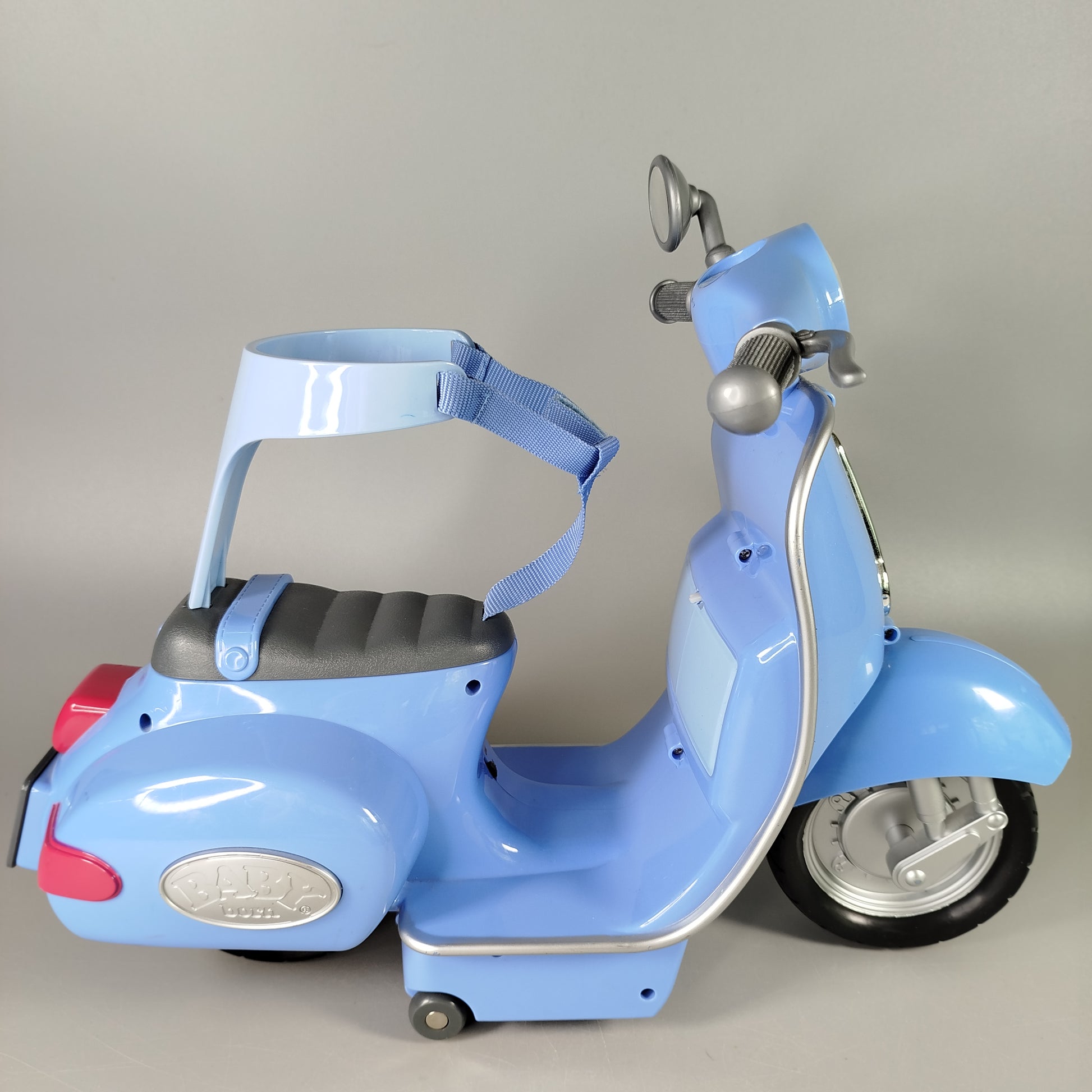 BABY born Fernbedienbarer Spielzeug-Scooter für Puppen