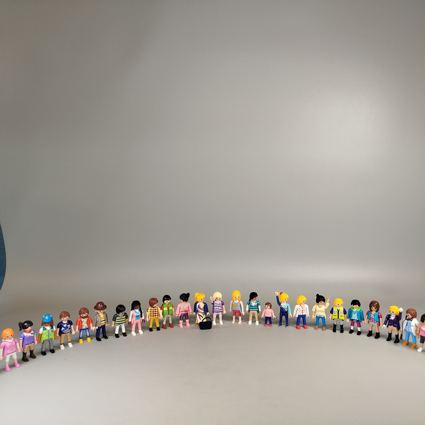 Playmobil Figuren Konvolut – Set von 24 Spielfiguren
