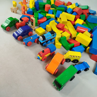 Holzbauklötze Eisenbahn & Figuren Set