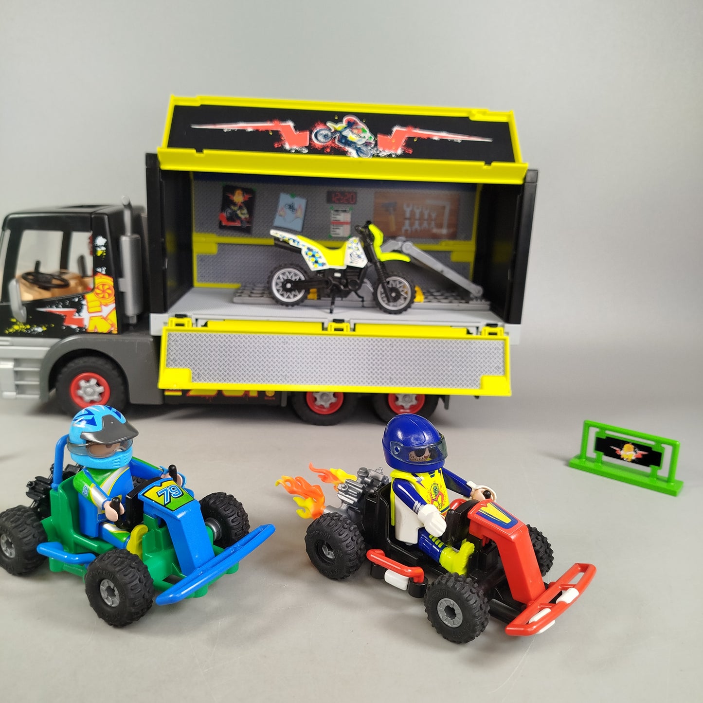 Playmobil 🙂🏠 Spielset Werkstatt-Truck, gebraucht, ab 3 4 5 Jahre | ✅ geprüft 