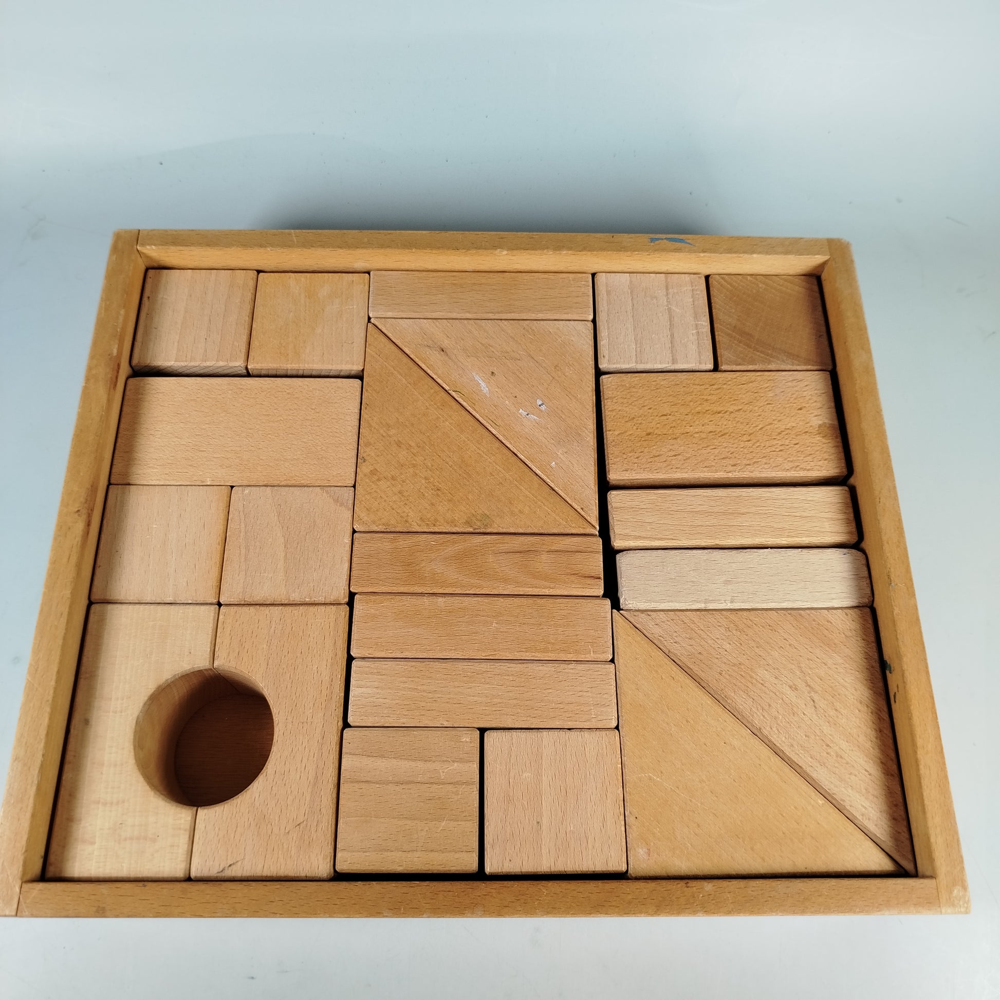 Holz-Baustein-Set in Aufbewahrungsbox