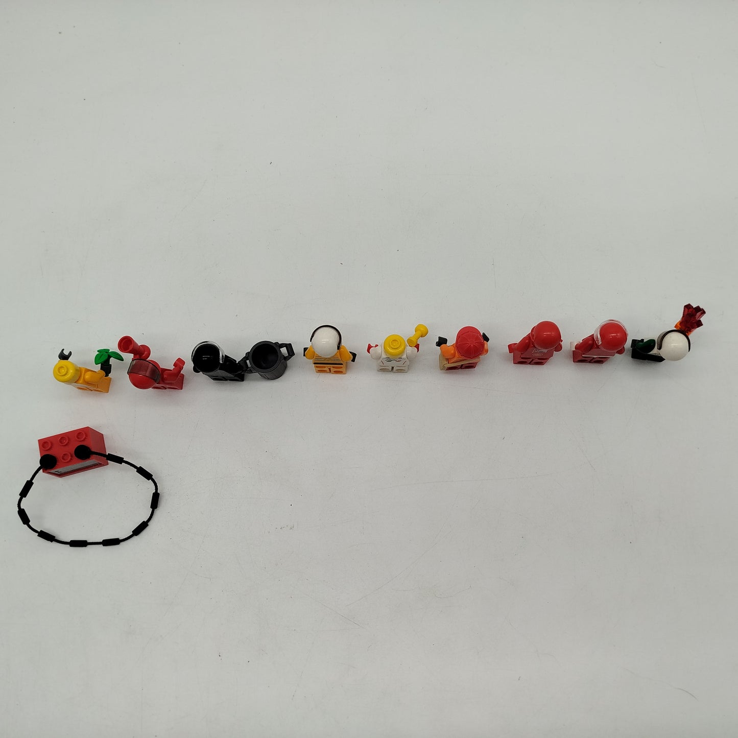 LEGO Minifiguren Set mit 9 Rennfahrer & Zubehör