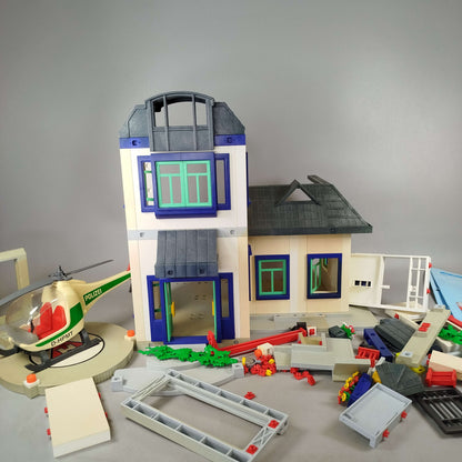 Playmobil Bundle Polizei Set von 2 Station & Hubschrauber