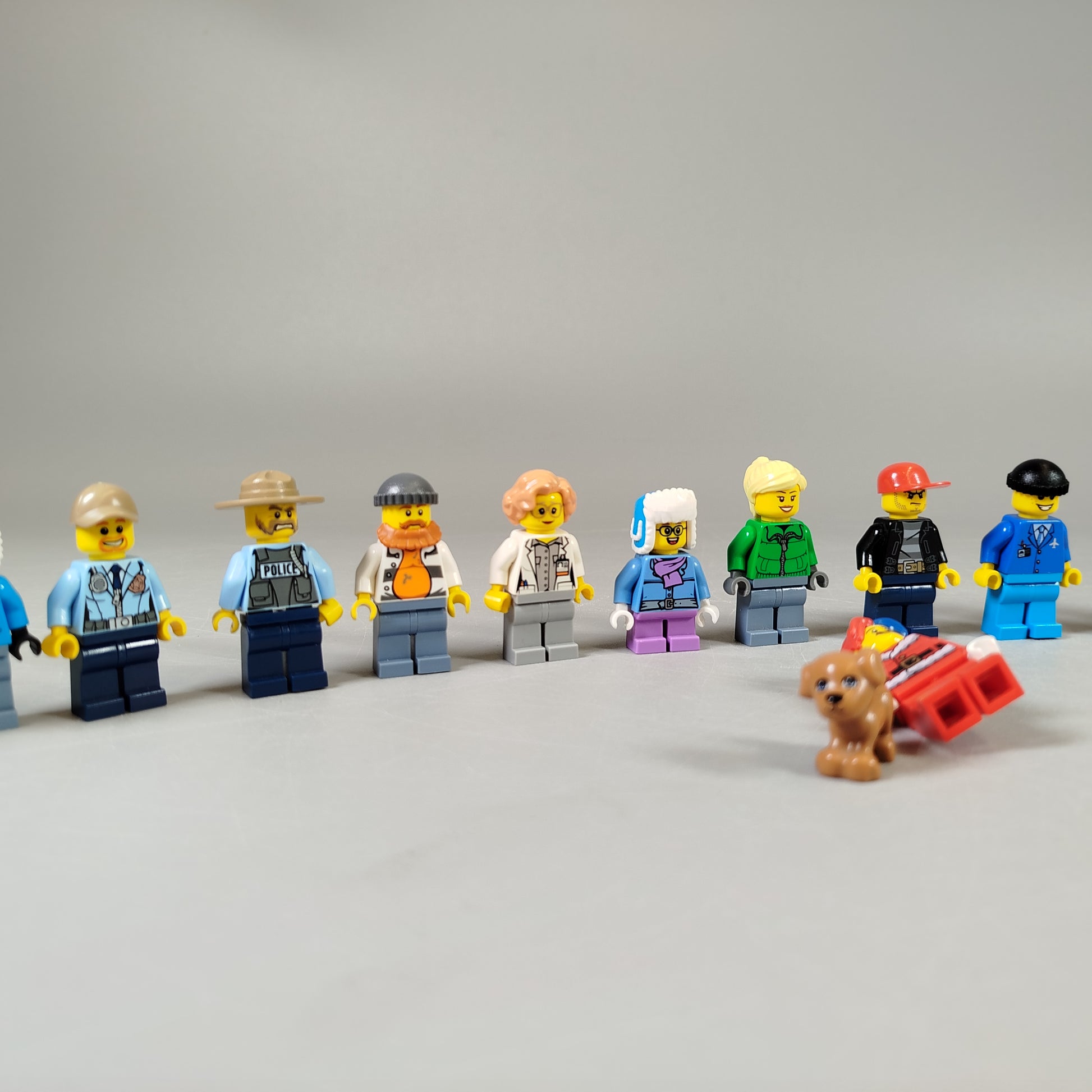 Minifiguren Set von 25+ – kompatibel mit LEGO, diverse Themen
