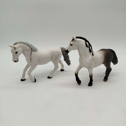 Schleich Bundle Set von 5 Pferde & Okapi Tierfiguren