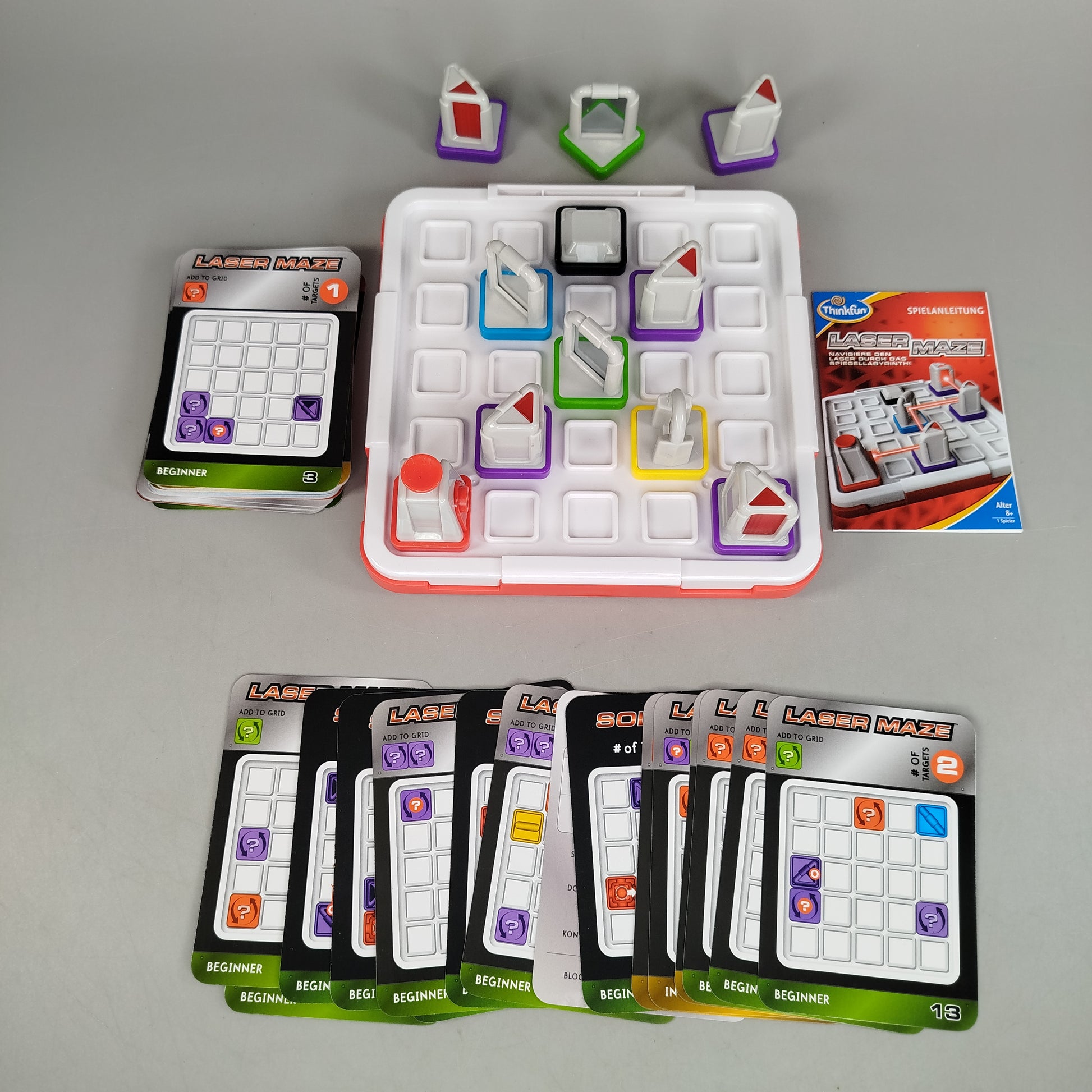 ThinkFun Laser Maze Logikspiel – Denkspiel mit 60 Aufgaben, OVP