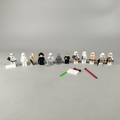 LEGO Bundle Star Wars 12x Minifiguren mit Zubehör