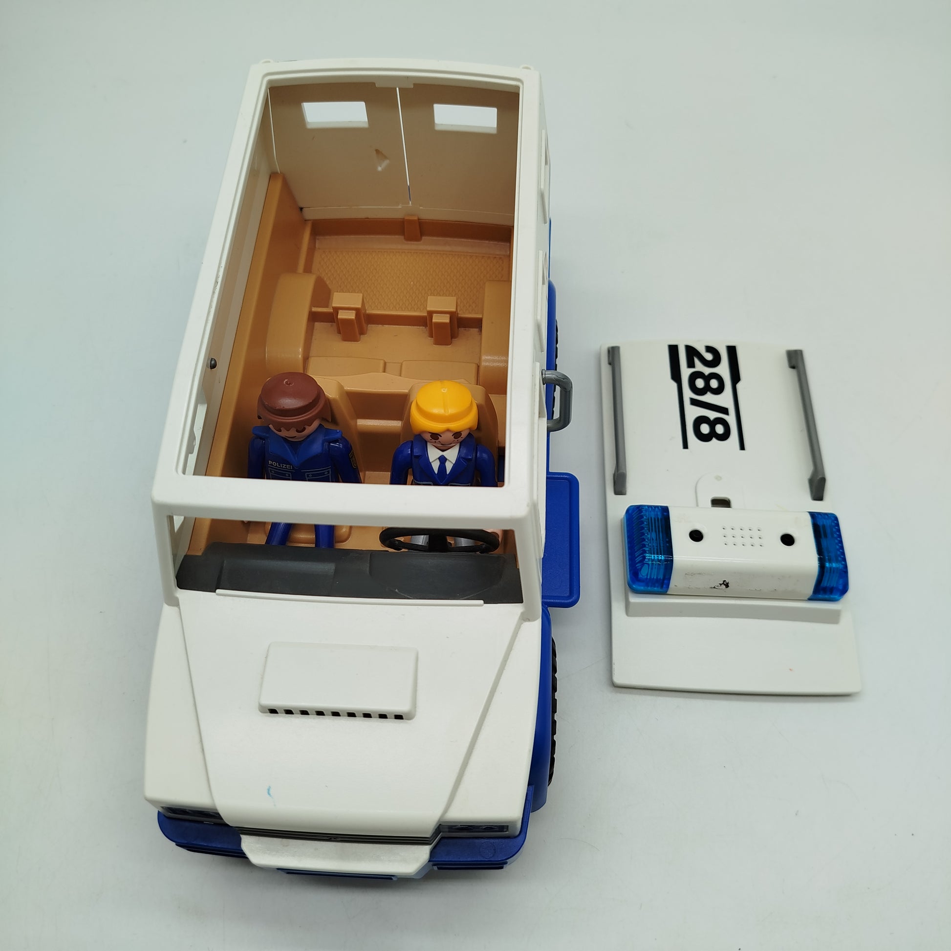 Playmobil Polizeifahrzeug mit 2 Figuren – Spielset