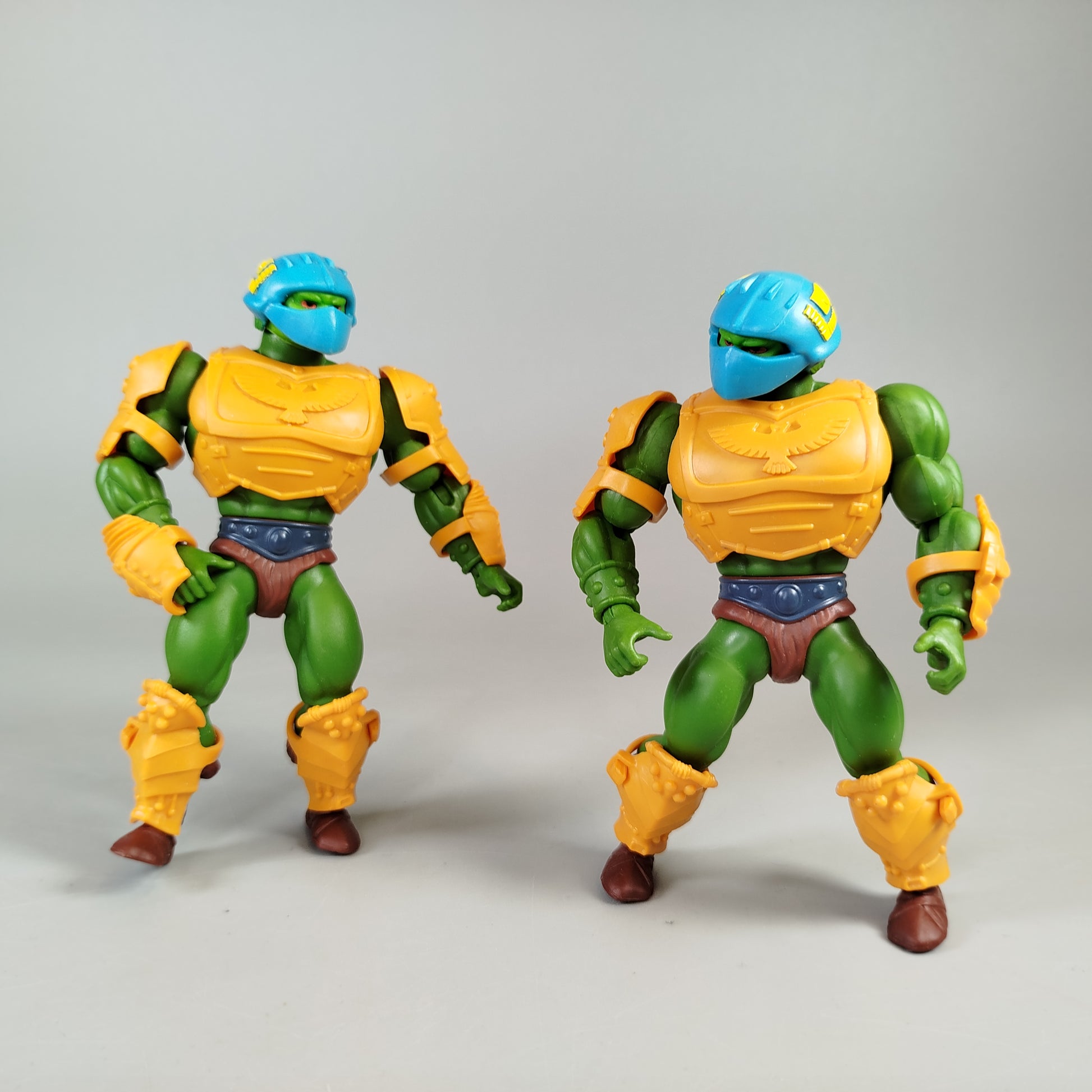 Mattel Masters of the Universe Actionfiguren Set mit Fahrzeug
