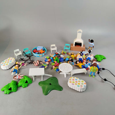 Playmobil Bundle Gartenparty Figuren & Pool Möbel