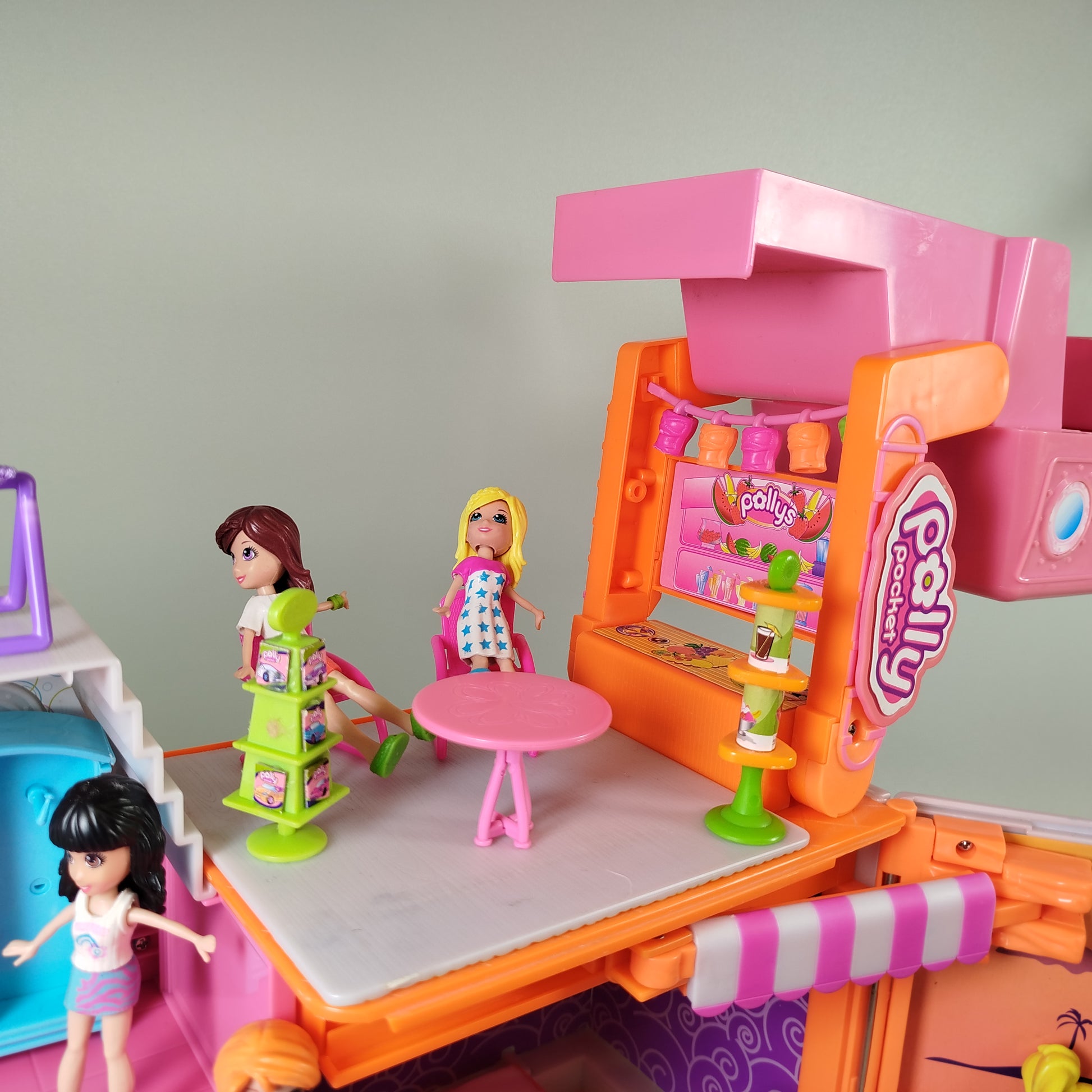Polly Pocket Traumschiff Spielset, Figuren enthalten, guter Zustand