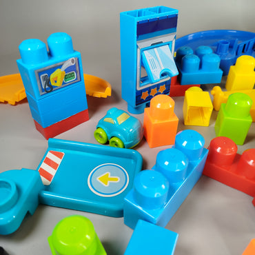 Mega Bloks First Builders Spinning Garage Set, gut erhalten