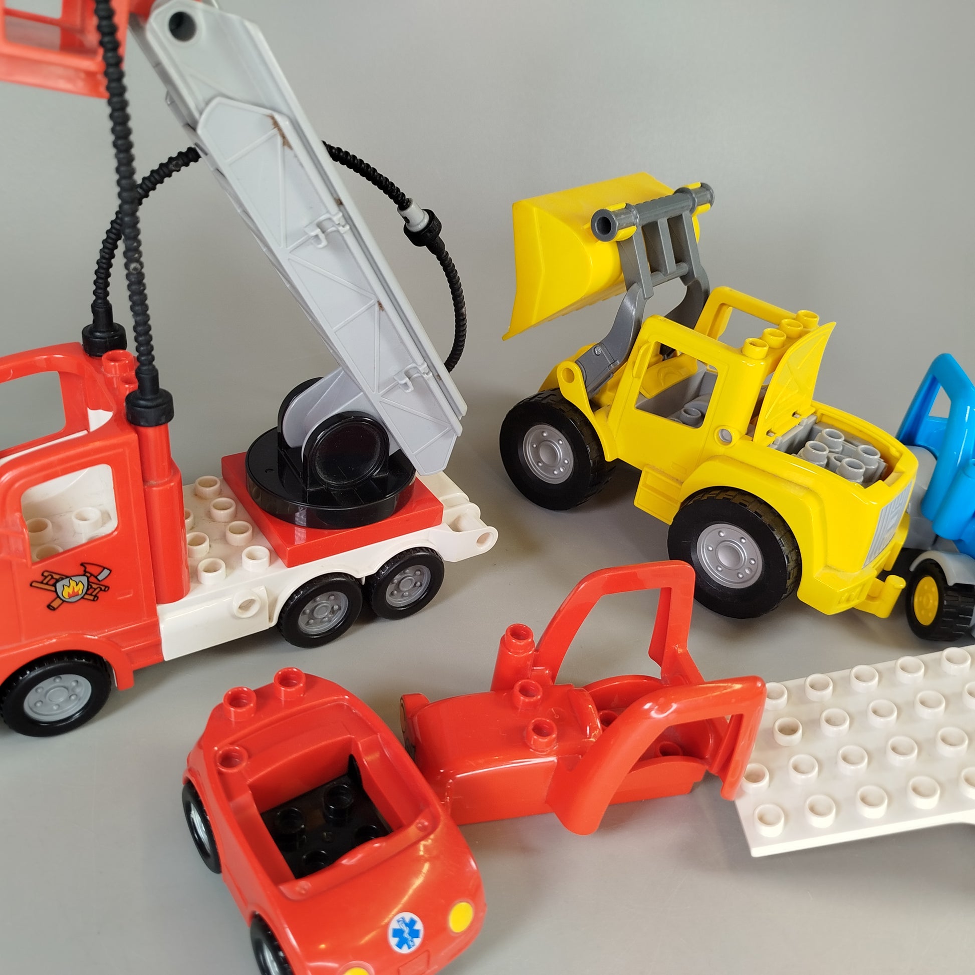 LEGO DUPLO Fahrzeug-Set, Feuerwehr, Frontlader, Traktor, gut