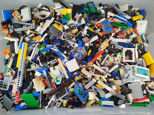 Konvolut ca. 6,5 kg, LEGO und Lego kompatible Bausteine