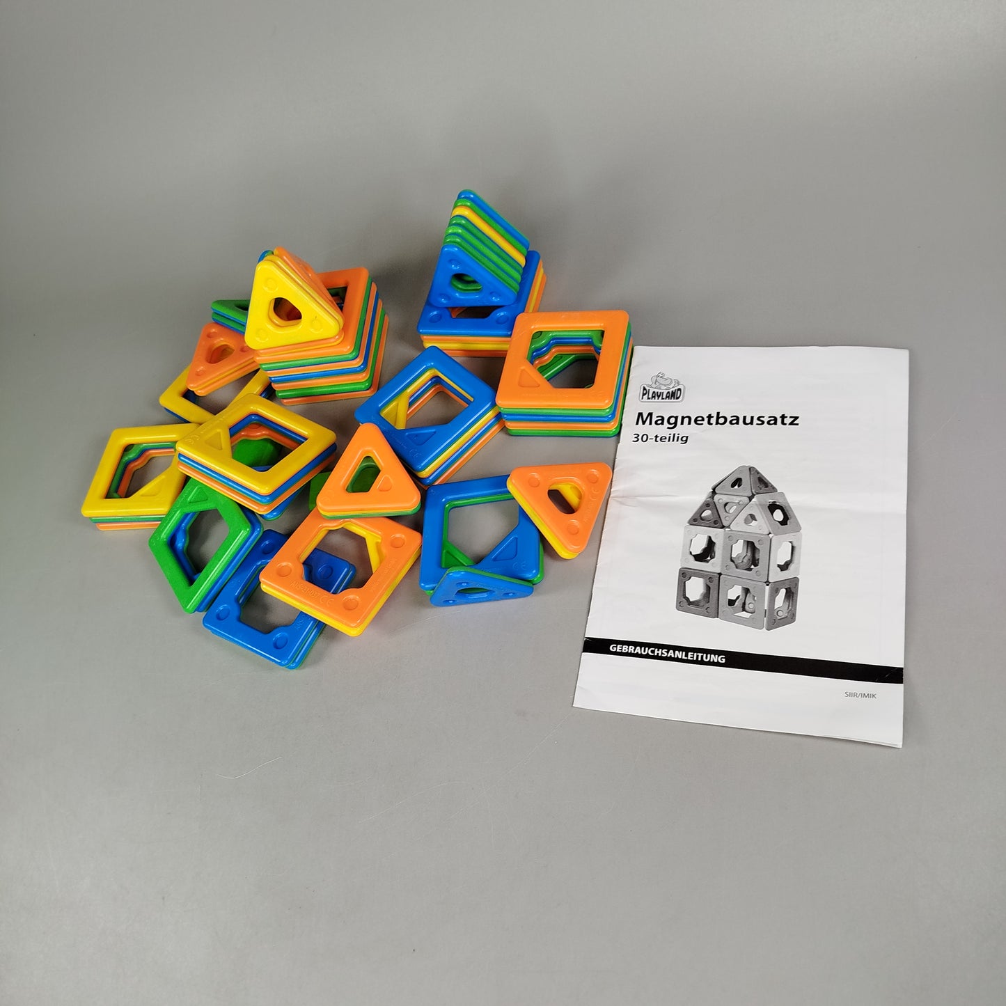 Playland Magnetisches Konstruktionsspielzeug 30-teiliges Set