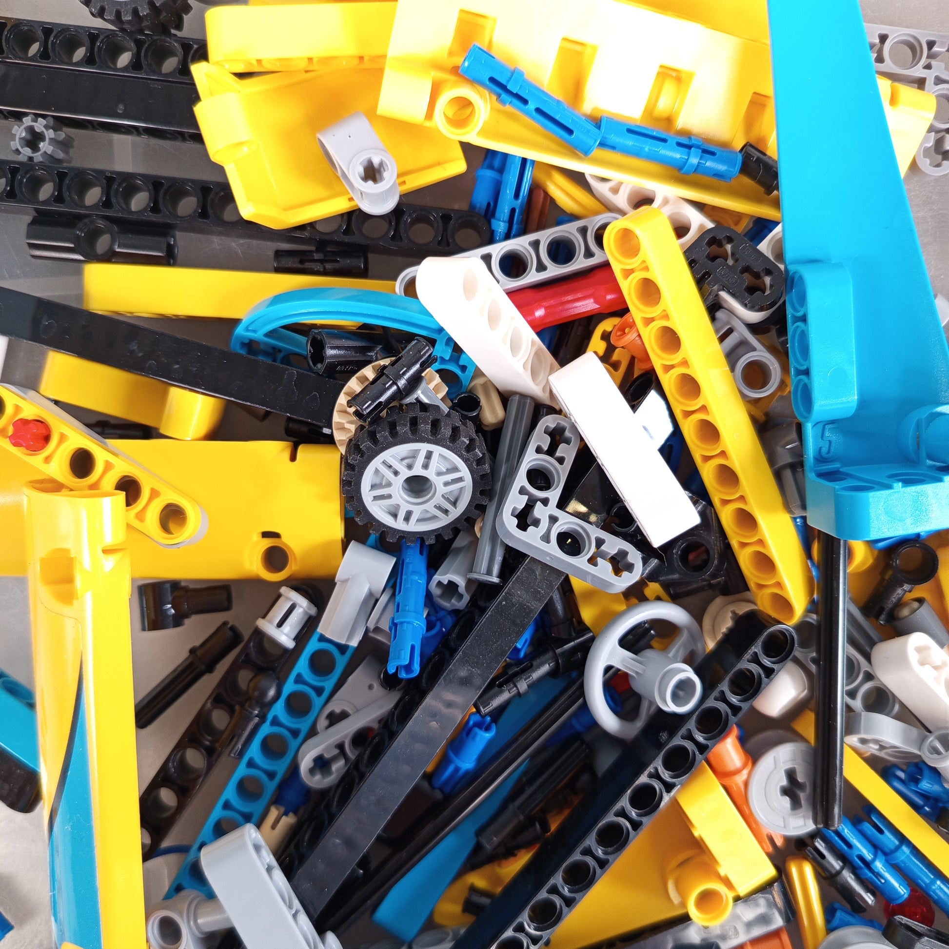 LEGO Technic 42074 Segelboot Set