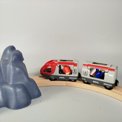 BRIO Holzeisenbahn-Set mit Tunnel und Zug