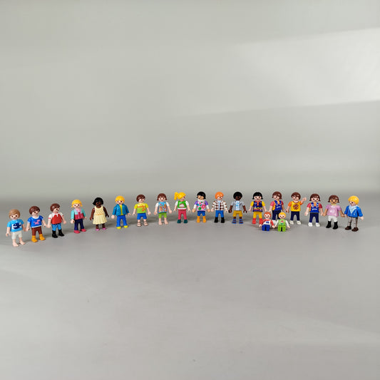 Playmobil Figuren Set von 20 Kinder- und Jugendfiguren