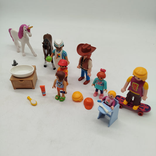 Playmobil Bundle Cowboys Pferde Einhorn Set von 9 Figuren, neuwertig