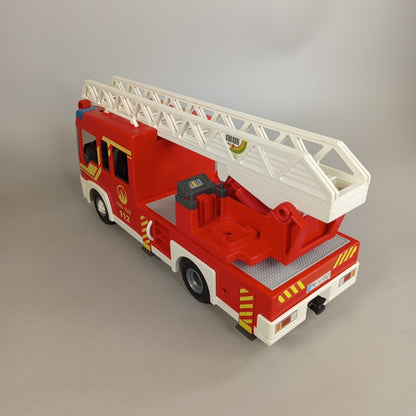 Playmobil Feuerwehrfahrzeug mit Drehleiter 4312 – Löschfahrzeug Set