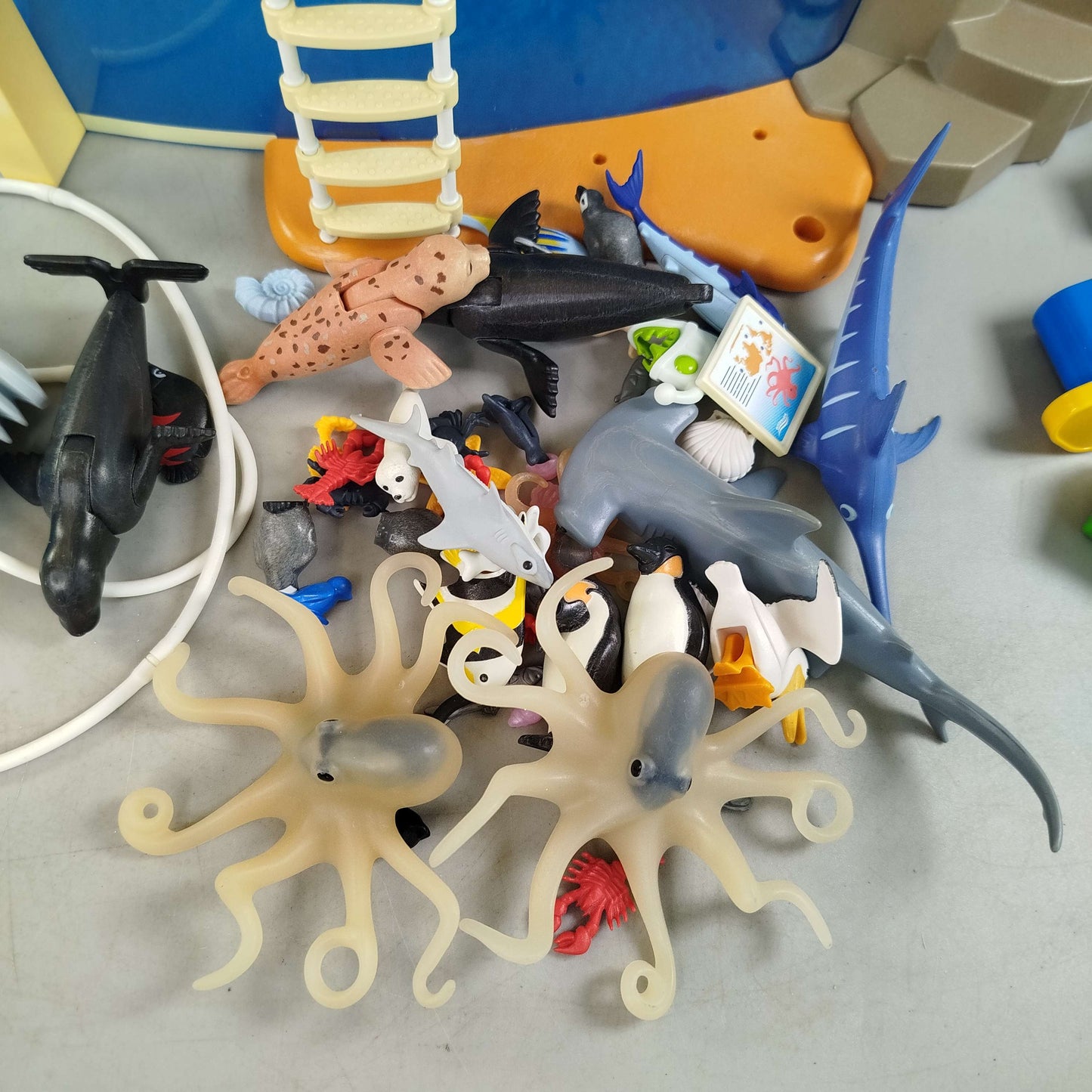 Playmobil Bundle Aquarium 9060 9063 7474 Set von 3 Figuren