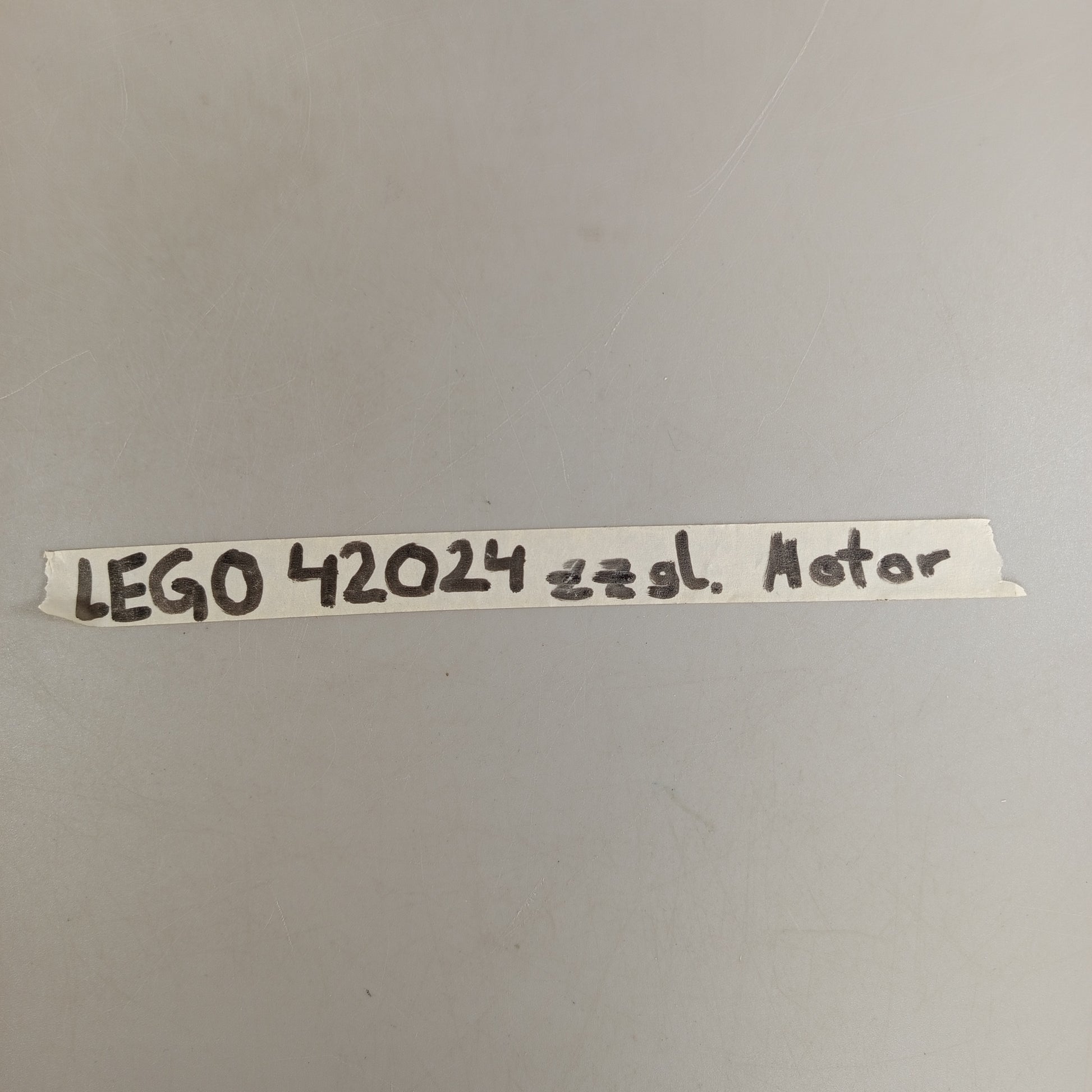 LEGO Technic 42024 – LKW mit Motorfunktion Set