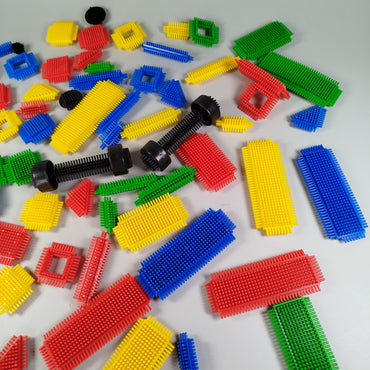 Steckbausteine aus Kunststoff