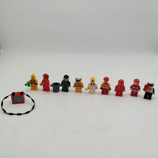 LEGO Minifiguren Set mit 9 Rennfahrer & Zubehör