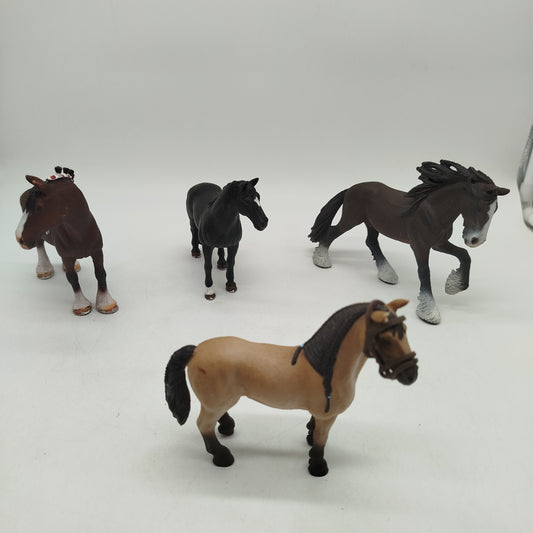Schleich Bundle 4x Pferde Figuren 🐴🌟, gebraucht, ab 3 4 5 Jahre | ✅ geprüft 
