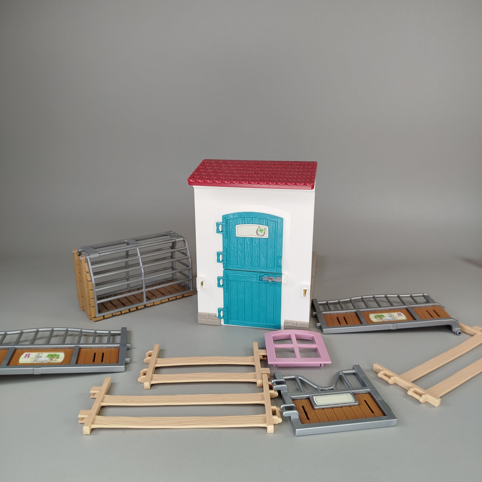 Schleich Pferdestall Set – mit Pferd, guter Zustand