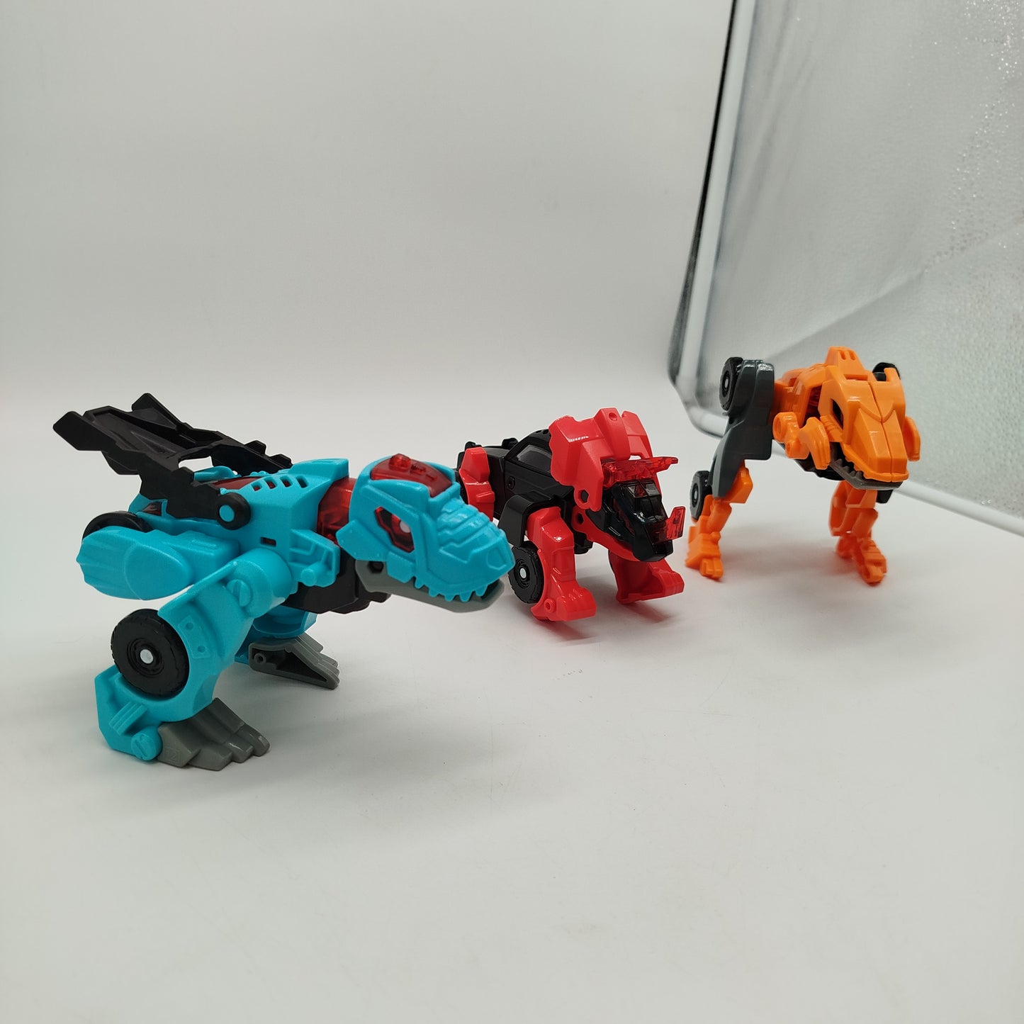 VTech Transformationsfahrzeuge – Dino Autos Set von 3