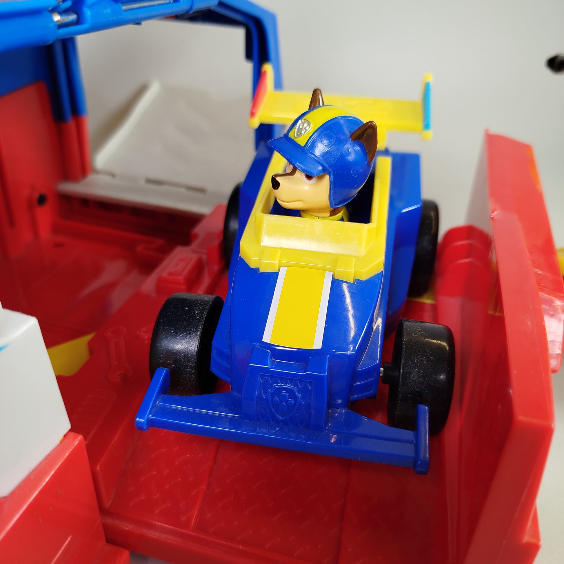 Paw Patrol Spielzeugfahrzeug-Set – Transporter, Figuren, leichte Spuren