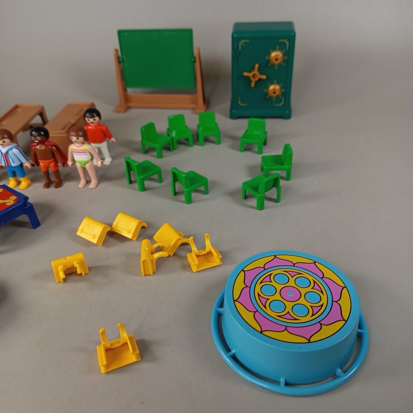 Playmobil Bundle Schule 7721 8x Figuren & Möbel