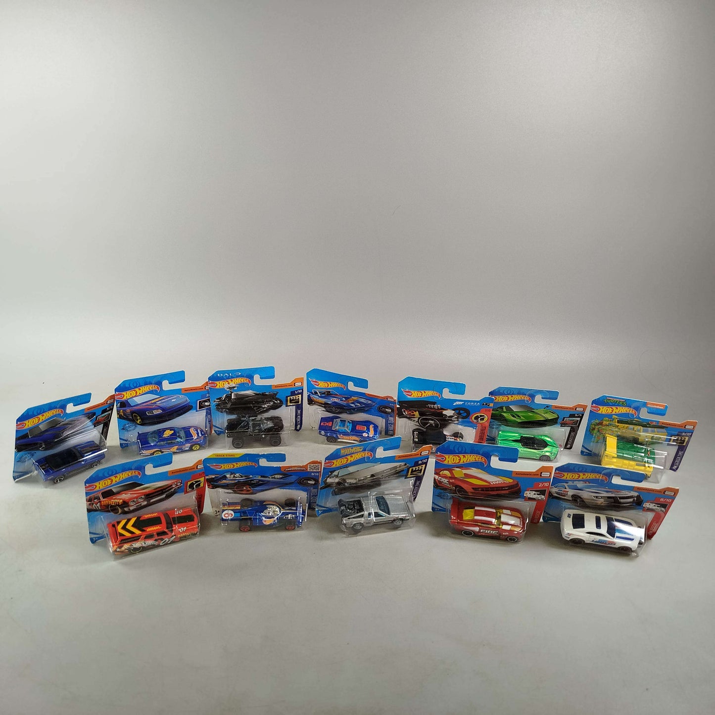 Hot Wheels Bundle Forza Halo TMNT Back to the Future 12x Rennwagen Neu