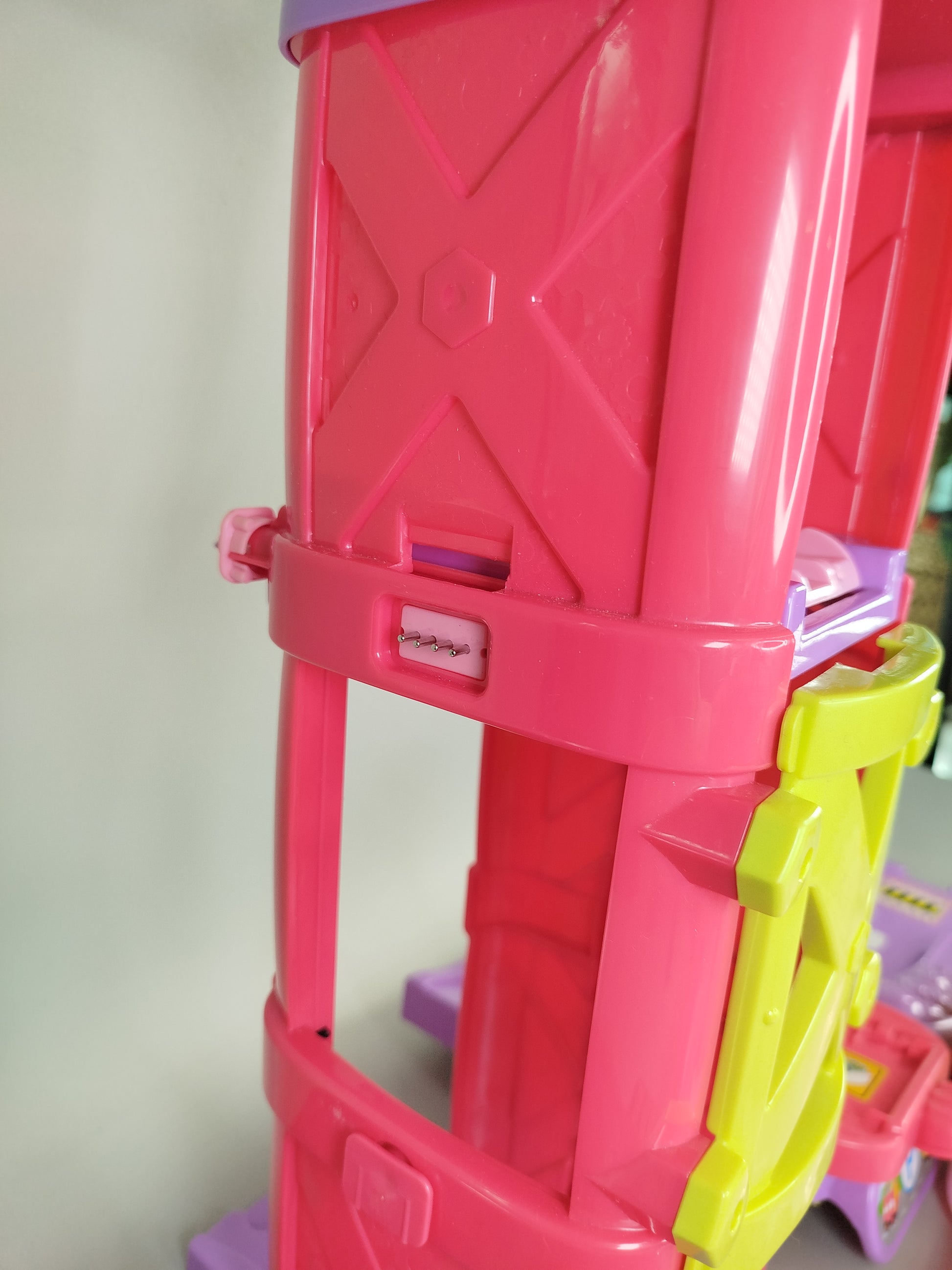 VTech Tut Tut Baby Flitzer Parkgarage Spielset mit 9 Autos