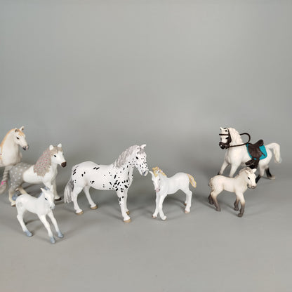 Schleich Pferde Set von 8 Figuren, wie neu