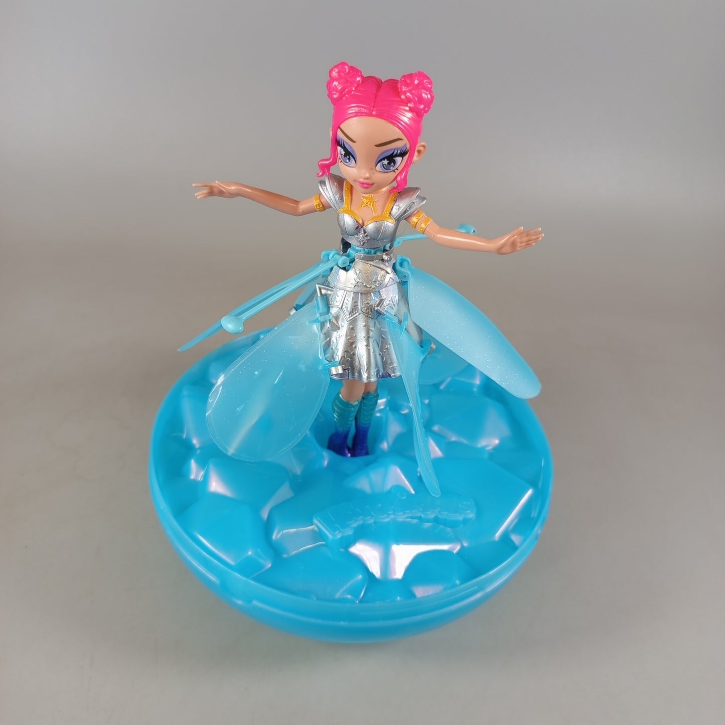 Spin Master Crystal Flyers Starlight Idol fliegende Puppe