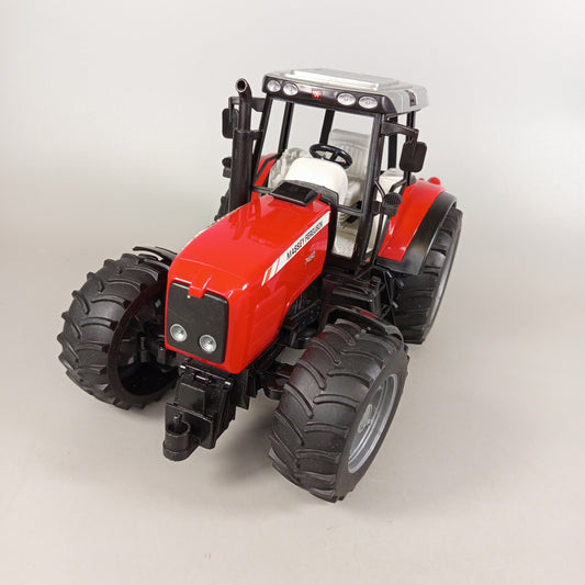 Massey Ferguson Traktormodell 7480 – detailreiches Sammlerfahrzeug