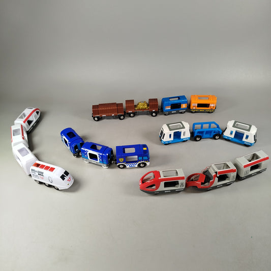 BRIO Bundle Set von 17 Holzbahn Züge
