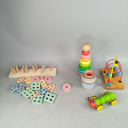 Bundle Set von 5 Holzspielzeug Nimmersatt, Stapelturm & Kugelbahn