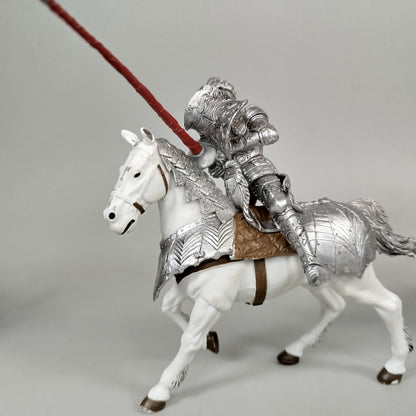 Papo Ritterfiguren Set von 3 – Mittelalterliche Ritter zu Pferd