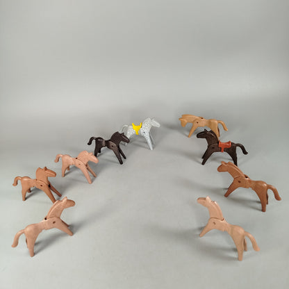 Bundle Playmobil Set von 9 Pferdefiguren, gebraucht, ab 3 Jahre 