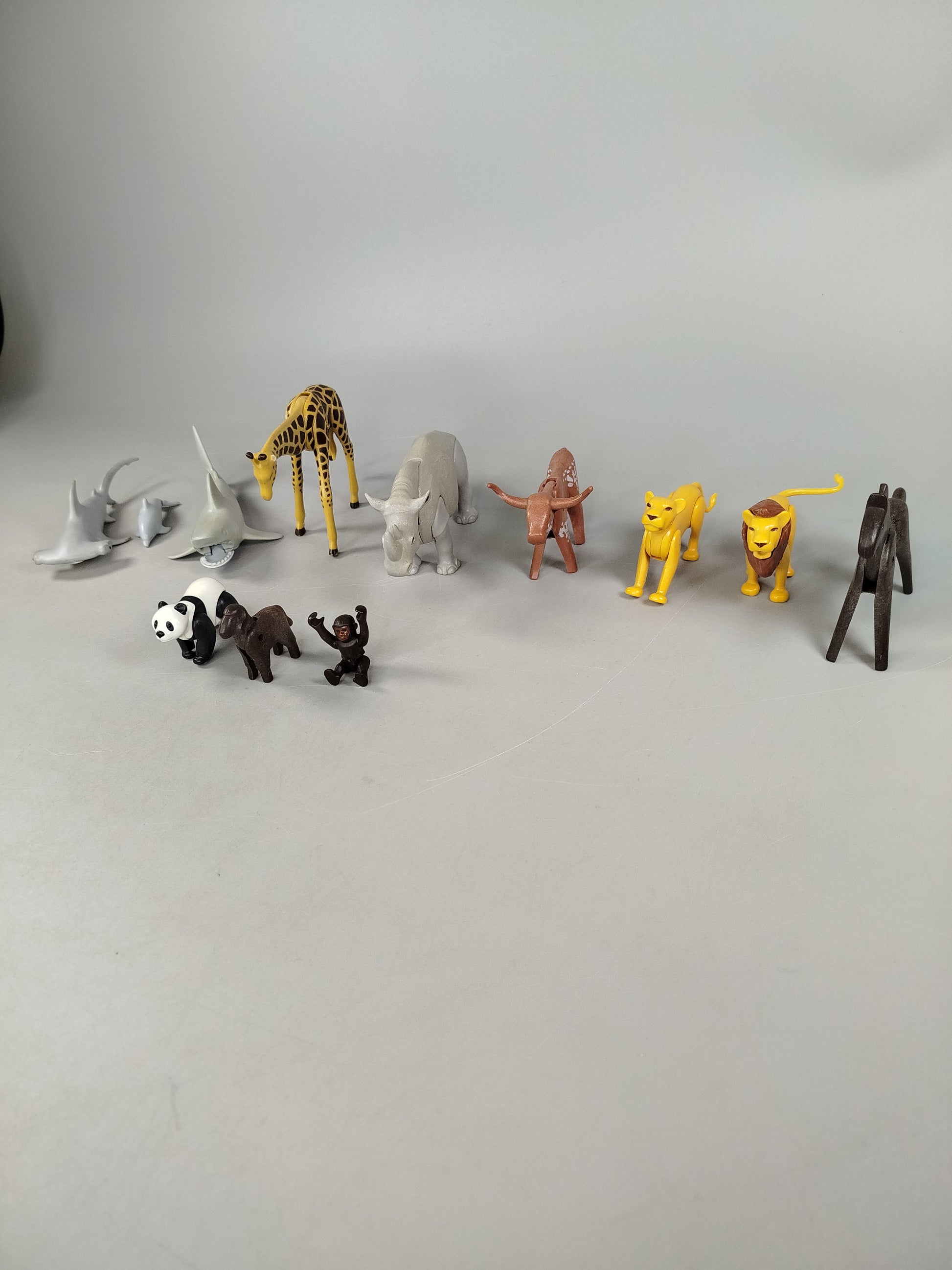 Playmobil Tierfiguren Set von 12 – Afrika & Meer Tiere