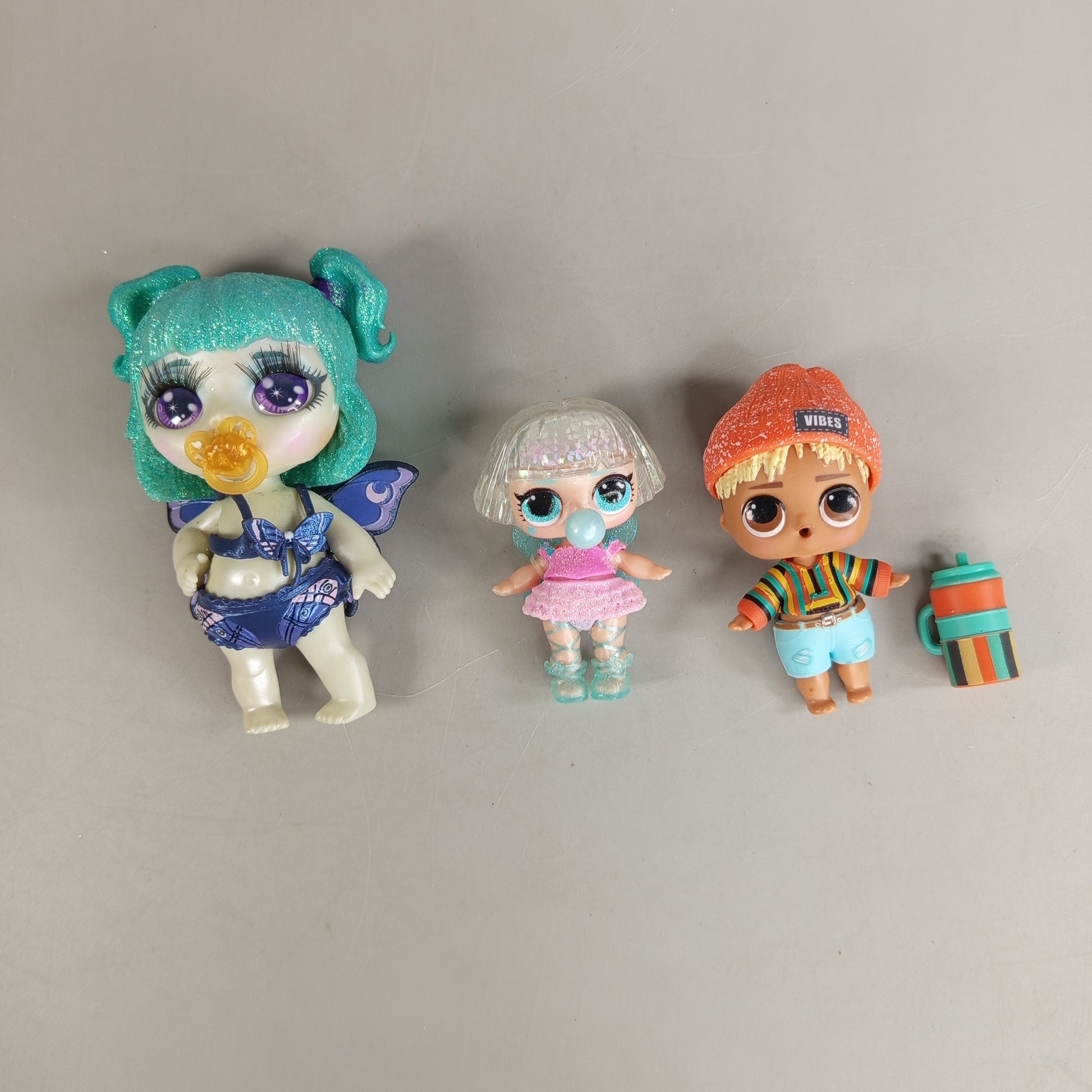 MGA Figuren-Set – 8 Sammelfiguren mit Zubehör