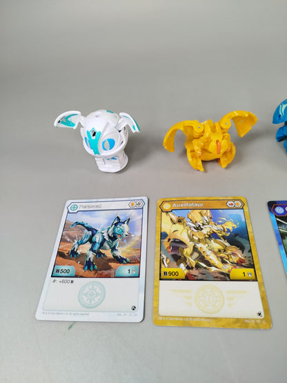 Bakugan Spielset - 6 Figuren mit Charakterkarten, sehr guter Zustand ohne OVP