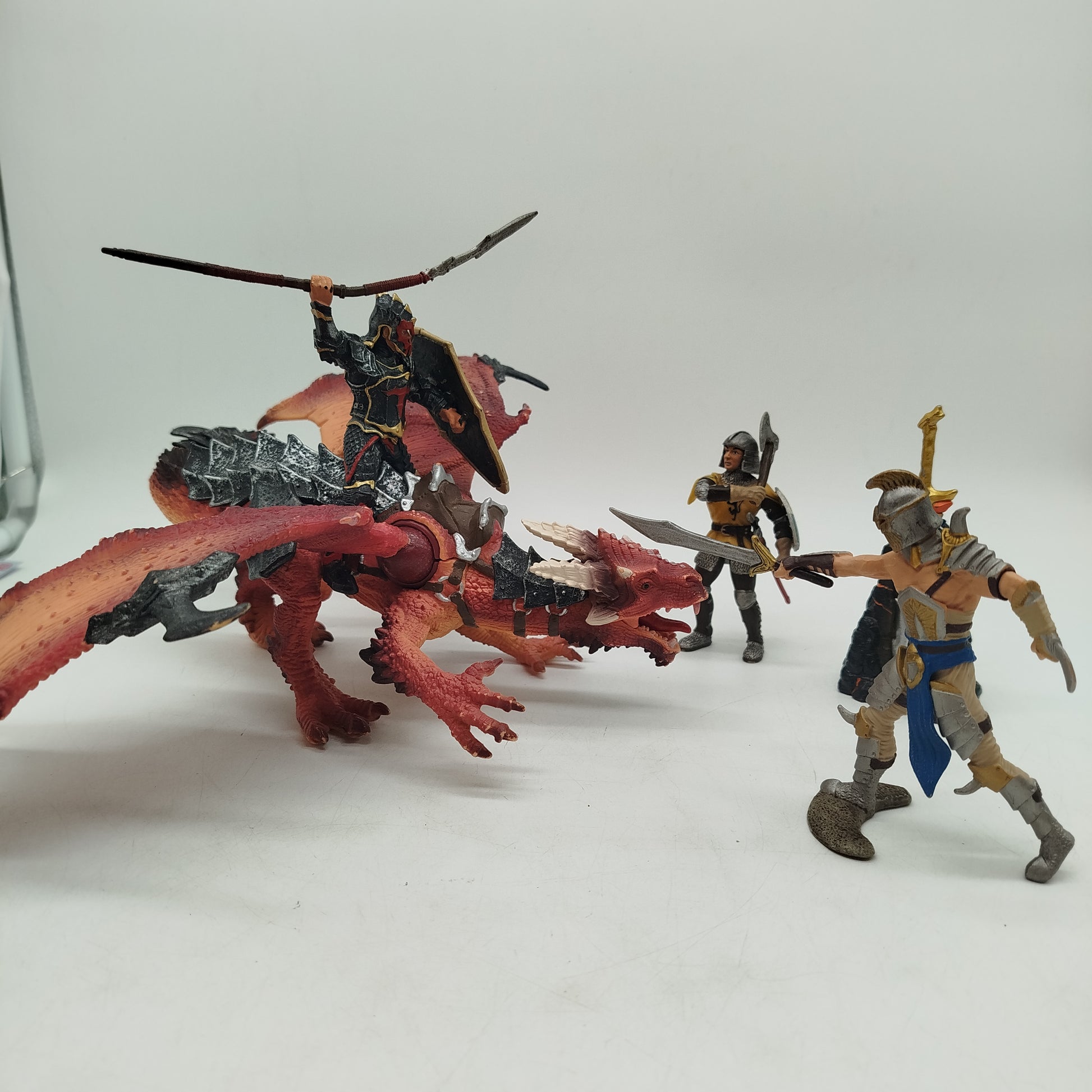 Schleich Ritter & Drache Figuren-Set mit Zubehör, ab 6 7 8 Jahre | ✅ geprüft 
