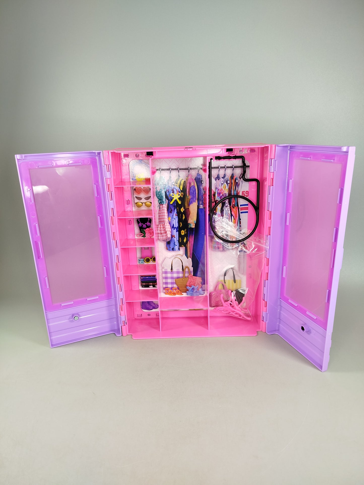 Mattel Barbie Spielset – Modekoffer mit Accessoires